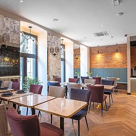 Aparthotel Carvala Boutique 4*